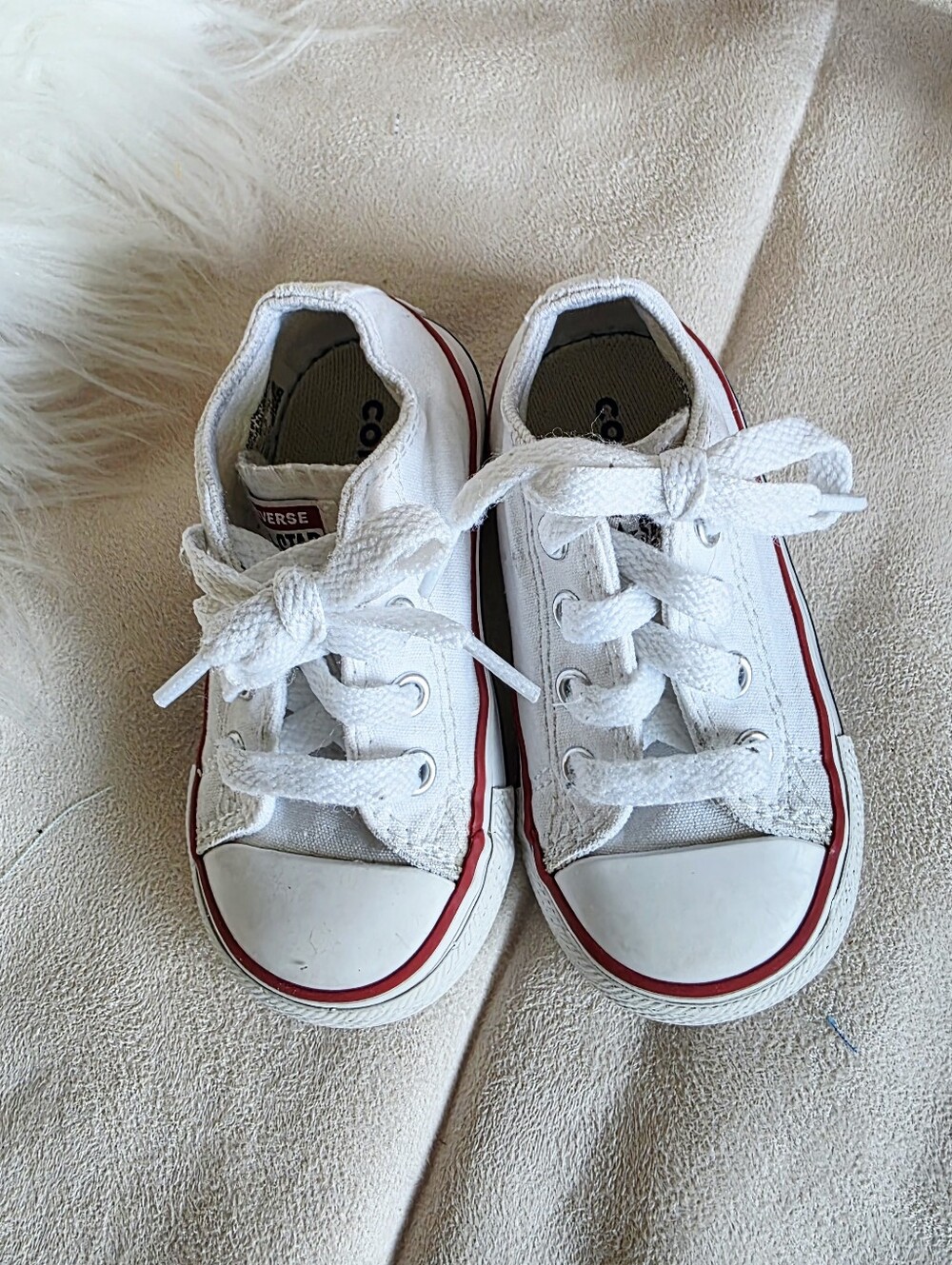 Black and White Toddler Converse Low Top Sneakers Both size 5 - Picture 3 of 13